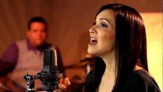 Jeannie Zelaya - Te Adoramos (Video Oficial) chords