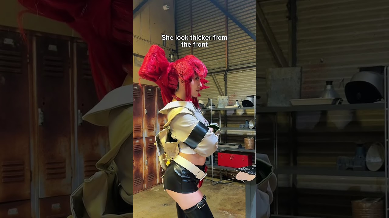 I can’t fit through doors.Cosplay made by @zerggiee #gachiakuta #riyo