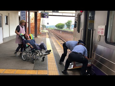 08「動画で見る車いすでの移動（鉄道編）」