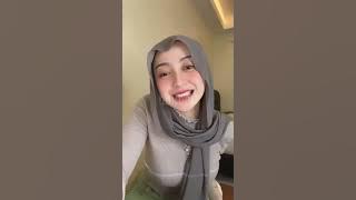 Evanurasyifa is getting fluffier on IG live