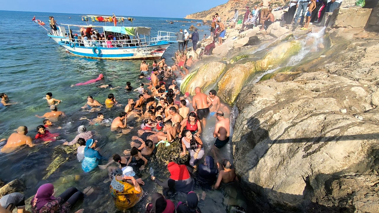 🌊 Le meraviglie dell’acqua termale di Korbous |  Tunisia 🏞️💦