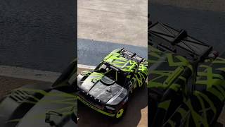 Mojave 6s #arrma #short #rc #youtubeshorts #arrmamojave #rccar #rcb #rcbians #shots #ytshorts