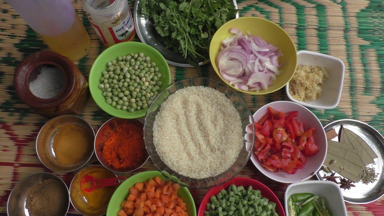 Vegetable biryani / Veg biryani in Tamil / Home cooking biryani / Amma