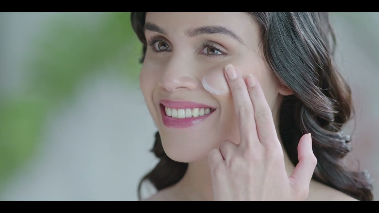 Glow naturally with Earth Essence Face Care Range