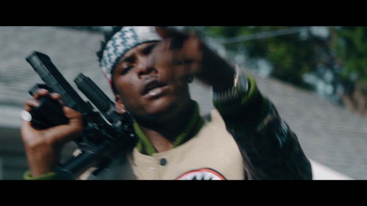 Cash Colione "Barefeet" [MUSIC VIDEO]