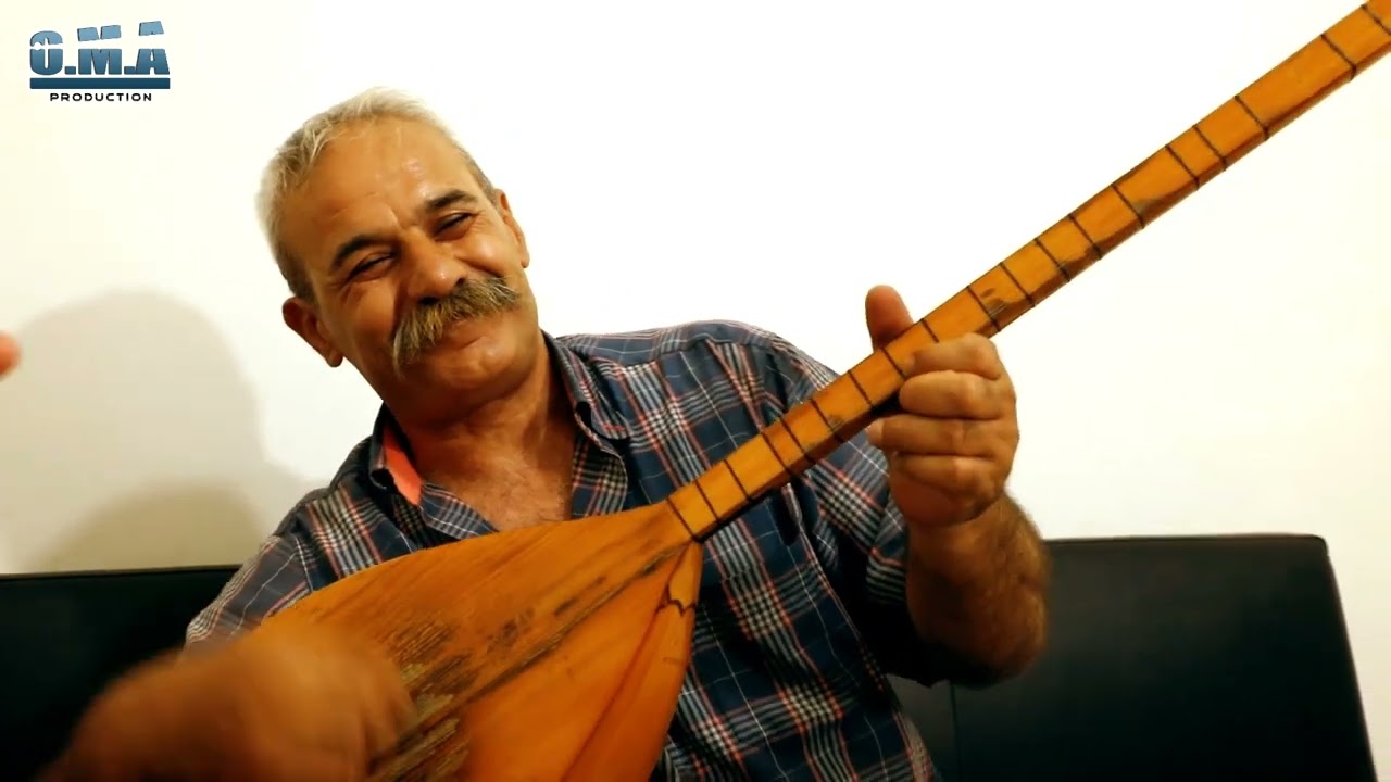 أه يا حلو يا مسلِّيني يللي بنار الهجر كاويني عازف البزق الفنان ابو حميد الكردي🥰❤️