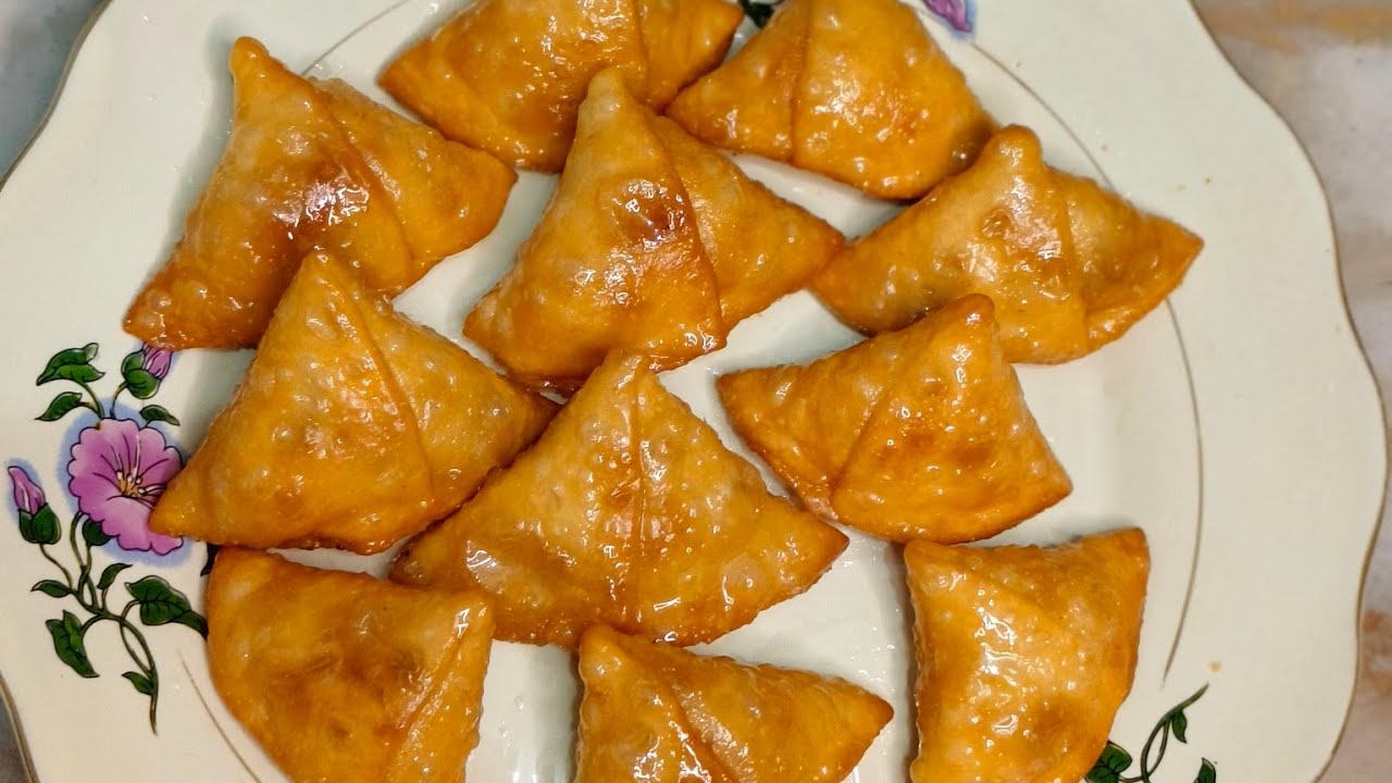 একবার এইভাবে দোকানের মত মিষ্টি সিঙ্গারা বাড়িতে তৈরি করে নাও বারবার তৈরি করে খেতে ইচ্ছা করবে।