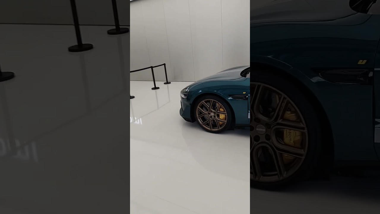 Le PLUS GROS magasin Xiaomi de Chine ? 🏎️🇨🇳 @xiaomi (#chine #shenzhen #xiaomi #cars #automobile)