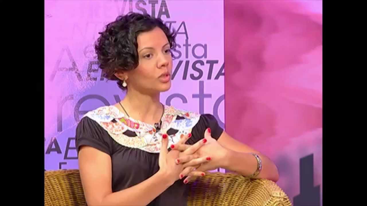 Contar histórias com narrativa transmídia - Bárbara Mota - Entrevista -  Canal Futura