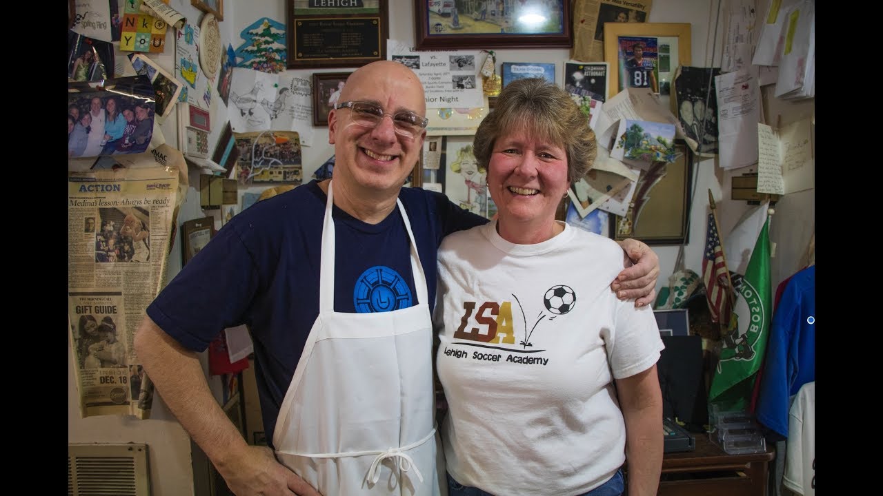 Building a Community, One Sandwich at a Time – The Goosemen