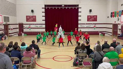 Grinch Baton Show