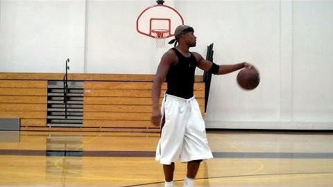 Dre Baldwin: Jab Step Low-Rip One-Hand-Under Behind-Back Left Hand Layup Move
