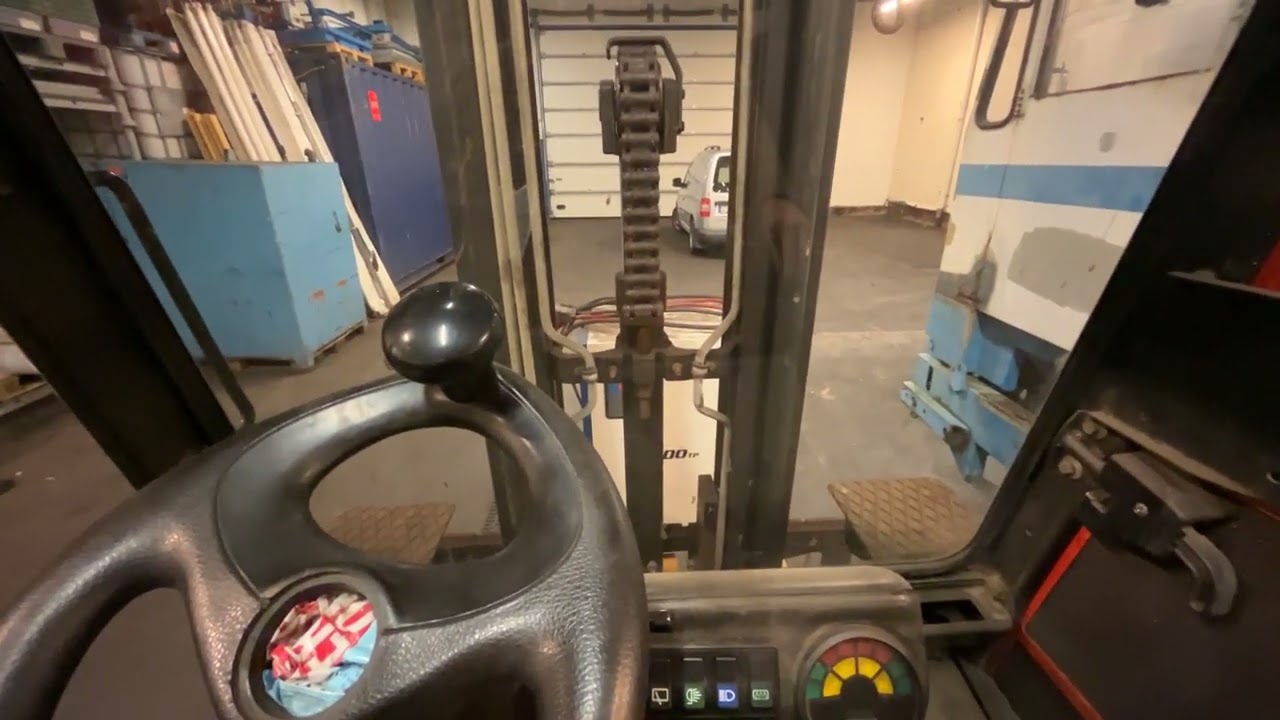 Motviktstruck EL Linde E20-02