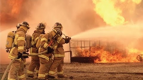 Monitoring Real time Emergencies using GIS