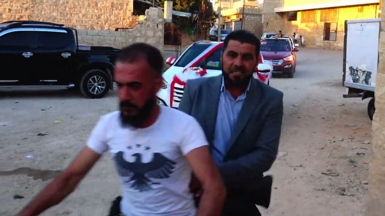 المنشد احمد ابو النور يقدم  زفة زينة العرسان  بهاء طه العمر افراح أهالي باتبو الكرام 963968294758+