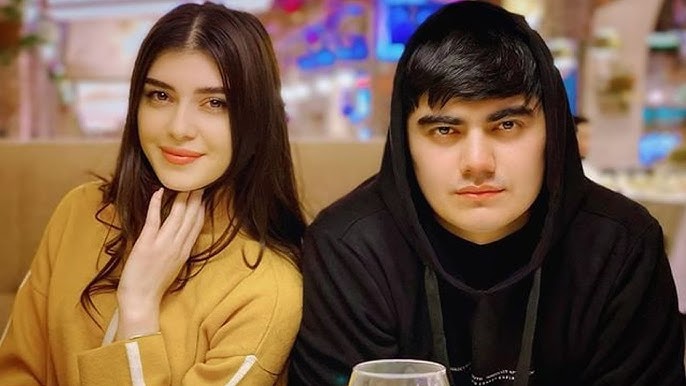 Oltoy olkasi, Slavgorod shahridagi qizlarning samimiy fotosuratlari Oltoy olkasi, Slavgorod shahridagi qizlarning samimiy fotosuratlari