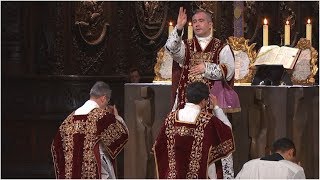 Messe traditionnelle à NotreDame de Paris  vendredi 7 juillet 2017