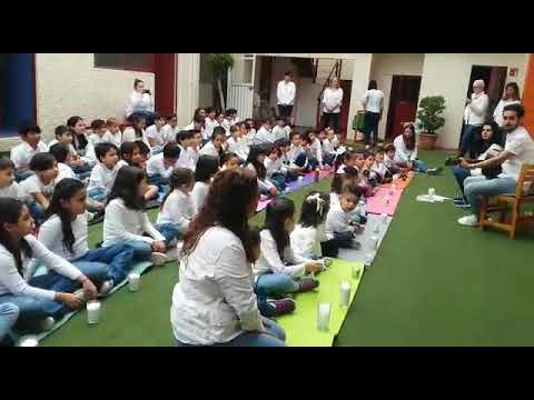 Encendemos una vela por la paz Mundo Montessori