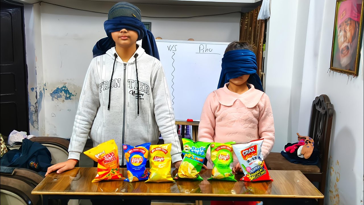 Guess The Chips Challenge INNU 🆚 PIHU 😊 VIP FAMILY VLOGS 