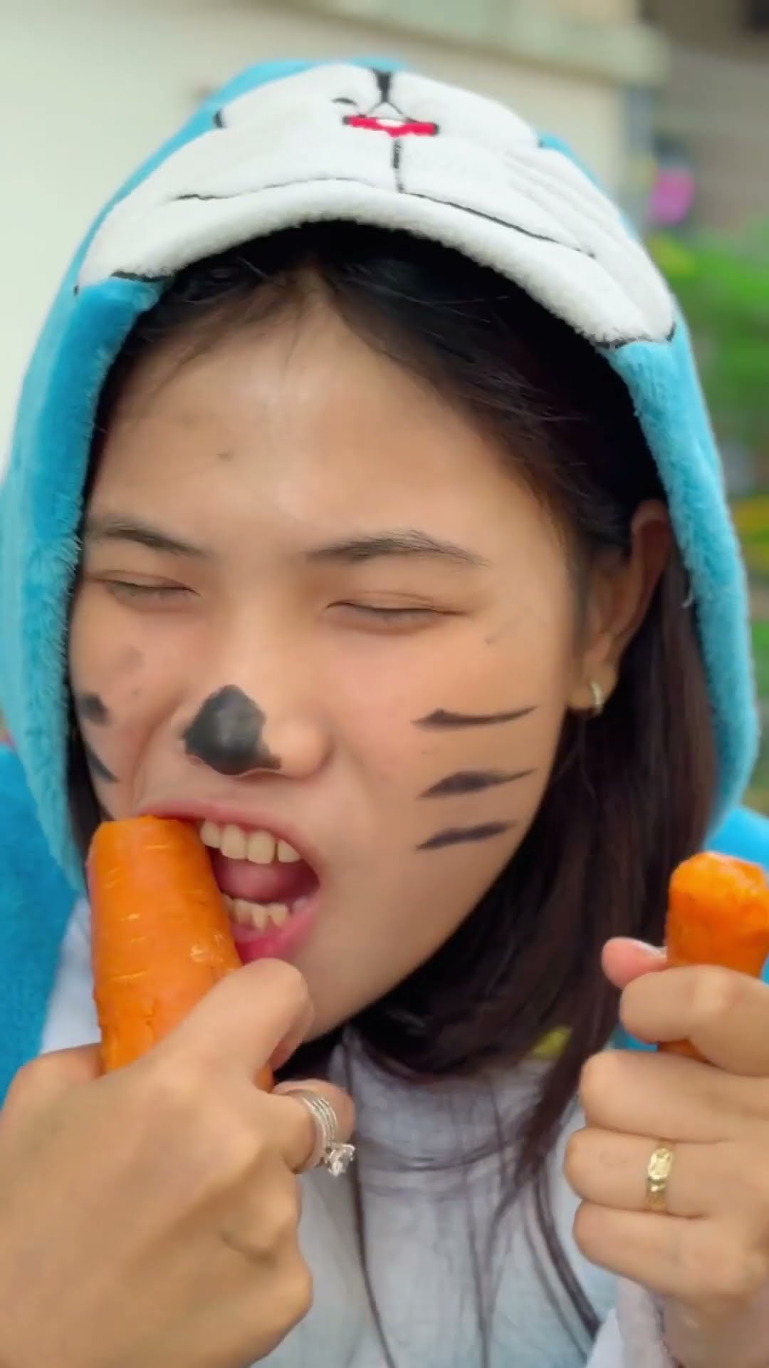 Su Hao comedy: carrots and rabbits ?