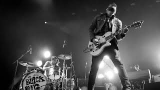 432The Black Keys Hurt Like Mine