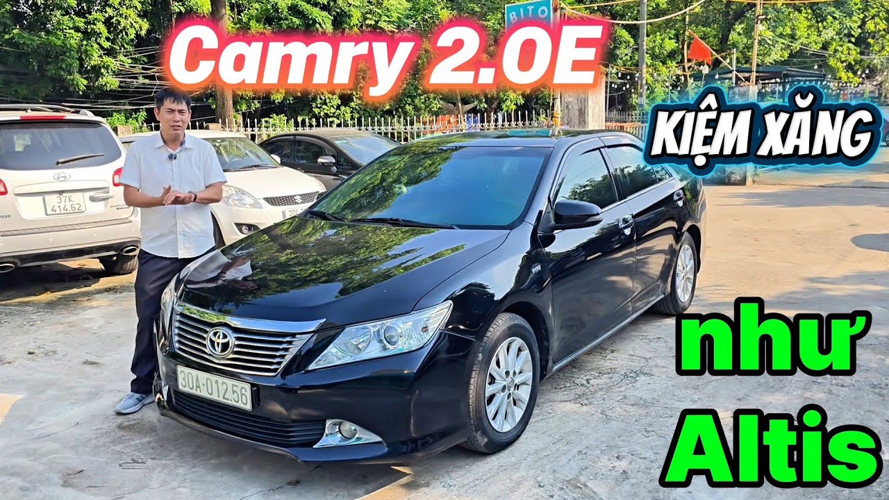 Giới thiệu nhanh Toyota Camry 2.0E 2013 vừa về | Các bác có thể xem khi đang spa