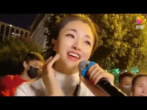 美女歌手唱一首（九九女儿红），经典怀旧，太好听了！