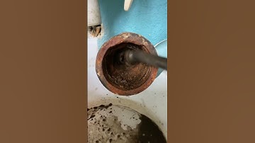 How Plumbers Fix Pipes Without Digging!