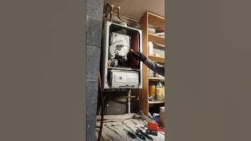 Glowworm 18sxi Boiler, Cracked Flue Collector Fix #glowworm #boiler #fluecollector #repair