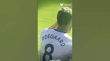 Ok احد تصميماتي ارسنال الاهلي عينو محتاجه ظبط زوايا 