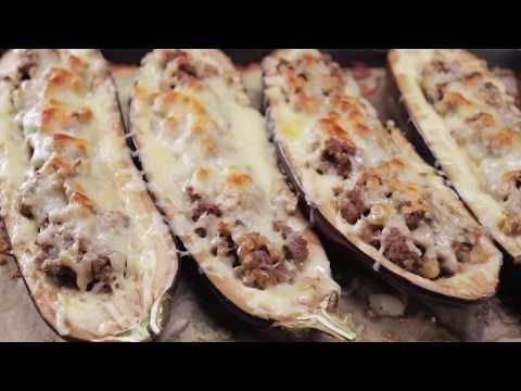 Баклажаны, фаршированные грибами и мясом