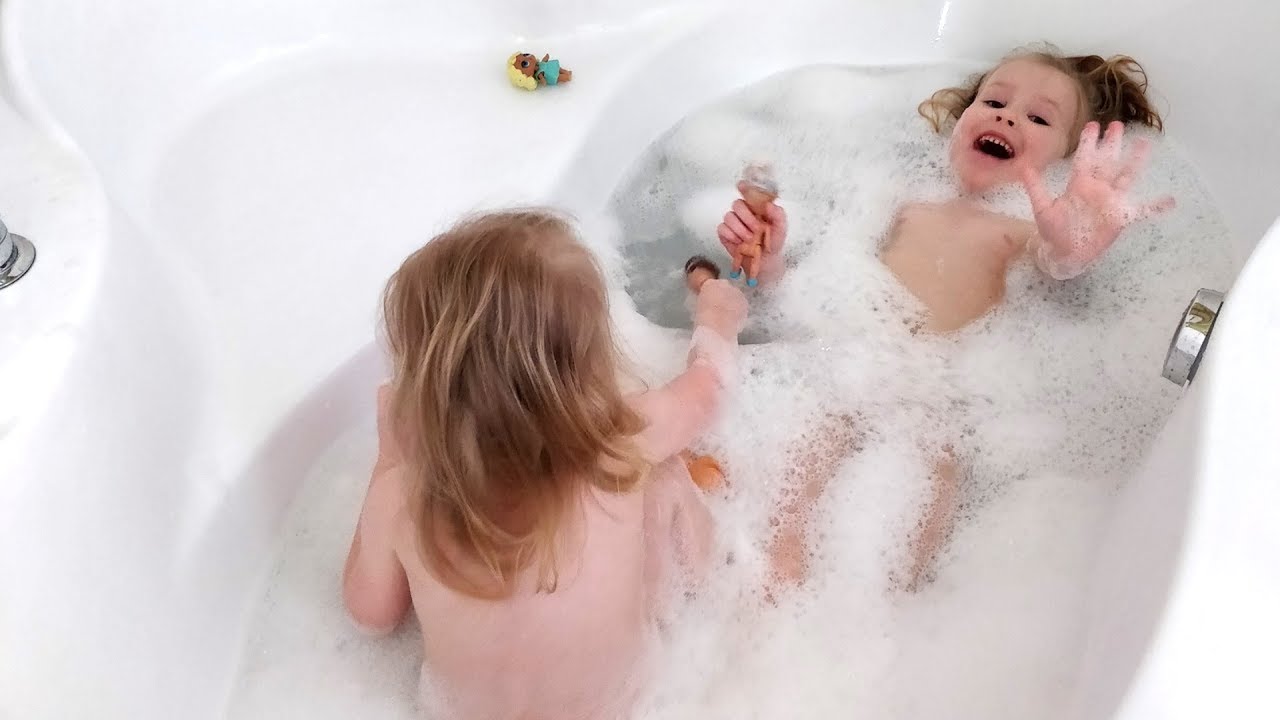 КУПИЛИ ВАННУ, КРАСКИ - YouTube