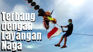 VIRAL LAYANG LAYANG NAGA DI JL SAMAS BANTUL YOGYAKARTA