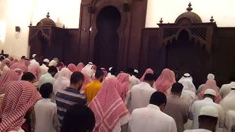 سورة الفاتحة خالد الجليل من داخل الجامع رائعة