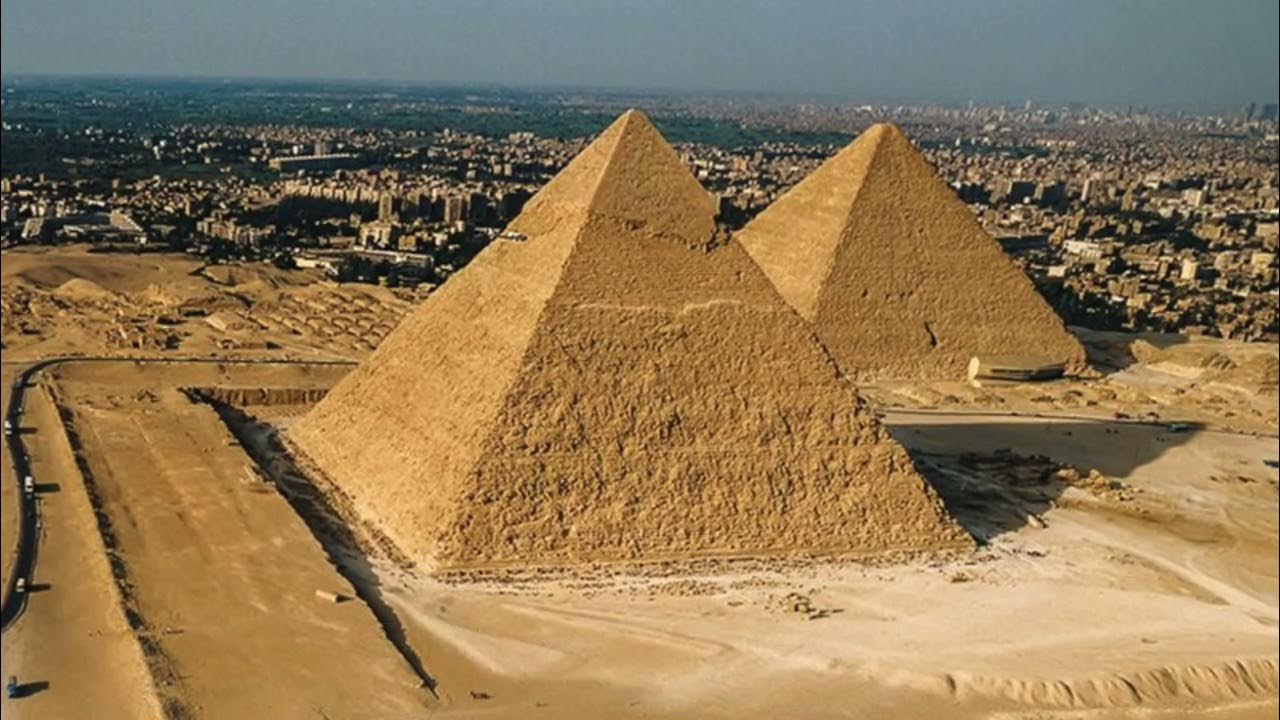 Мумия из пирамиды хеопса. Pyramids build egyptians. Пирамида хеопса древний египет. Сфинкс хефрена египет. Пирамида хуфу.