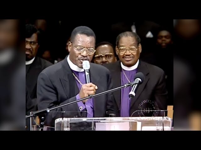 Bishop Charles E. Blake - DREAMERS ARE COMING! (1999) class=