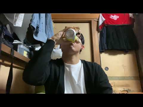 ペットボトルは失敗したけど、缶ならC.C.レモン一気飲みできるんじゃない？チャレンジ