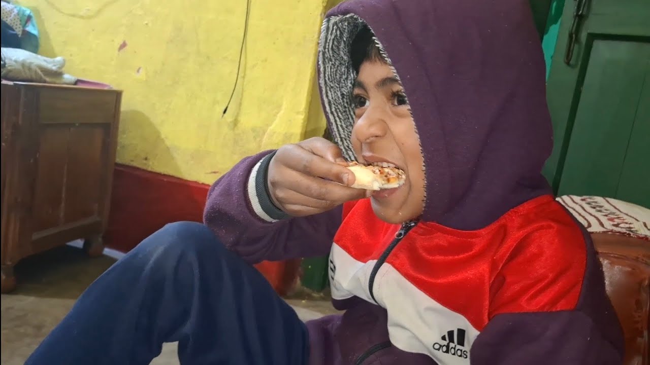 AGHAR MAI AAYA PIZZA 🤗