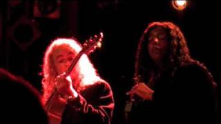 Tuck & Patti: "Takes my breath away" chords