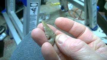 Bird Points and Hunting Point out of Pedernales Chert Flint Knapping Arrowhead 12/27/14