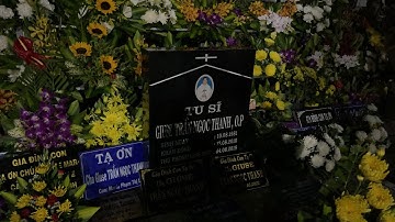 Tuyệt vời bia tạ ơn thứ 38-39 xuất hiện ở mộ cha GiuSe Trần Ngọc Thanh, làm chứng người khấn được ơn