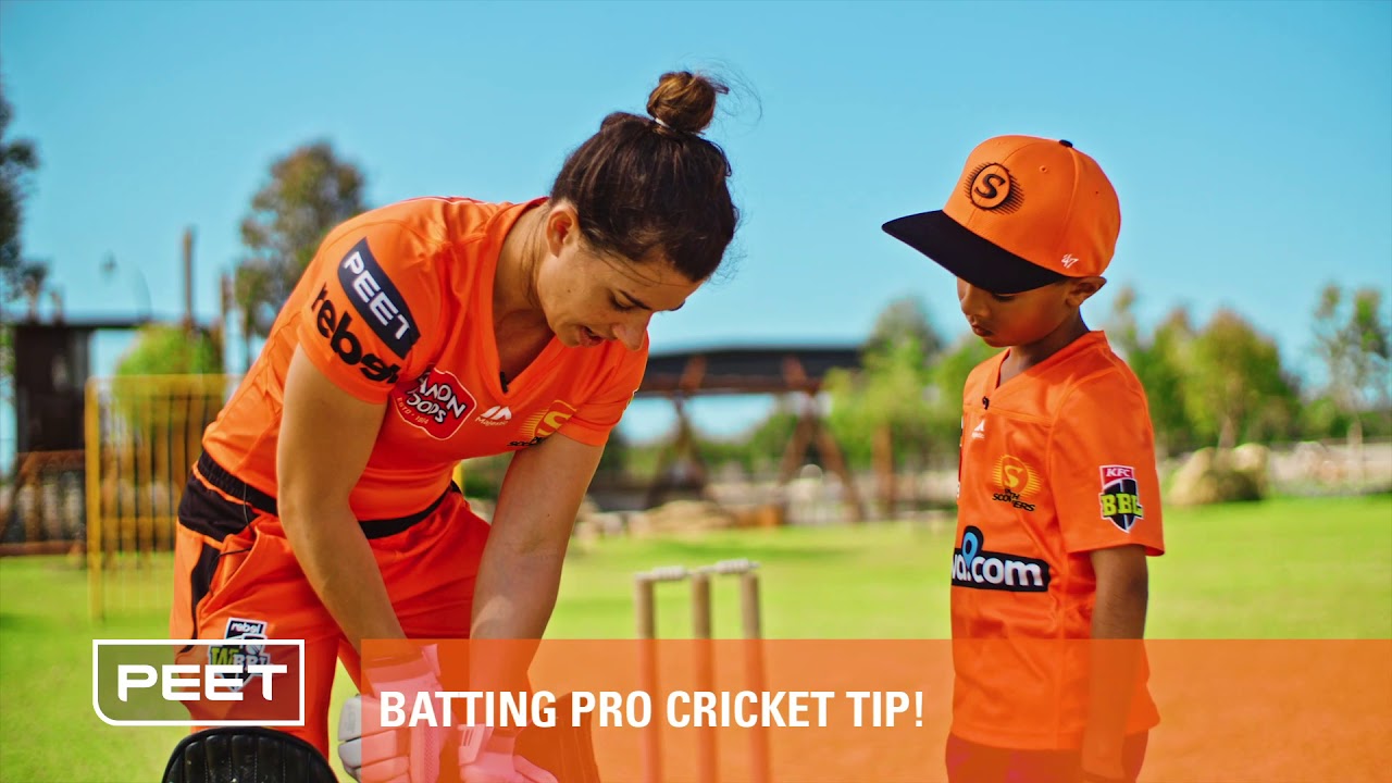 Peet's Pro Cricket Tips - With Nicole Bolton part 1