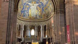 Inside The Basilica of the Sacred Heart / Sacré-Cœur in Montmartre, Paris 🇫🇷