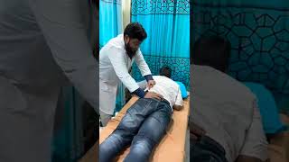 কোমরের একপাশে ব্যথায় ম্যানুয়াল থেরাপি