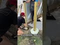 法國打地基不用混凝土?兩瓶液體一兌三分鐘膨脹,牢牢鎖死立柱#測量員 #植筋 #海容模塊建房 #天然氣管道 #旋轉樓梯