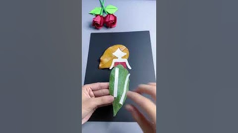 Làm bức tranh nàng tiên cá bằng lá cây