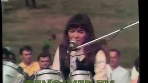 Bacharach Medley-The Carpenters-Live