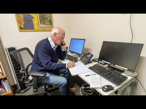 Call volume to 988 suicide hotline raises need for volunteers