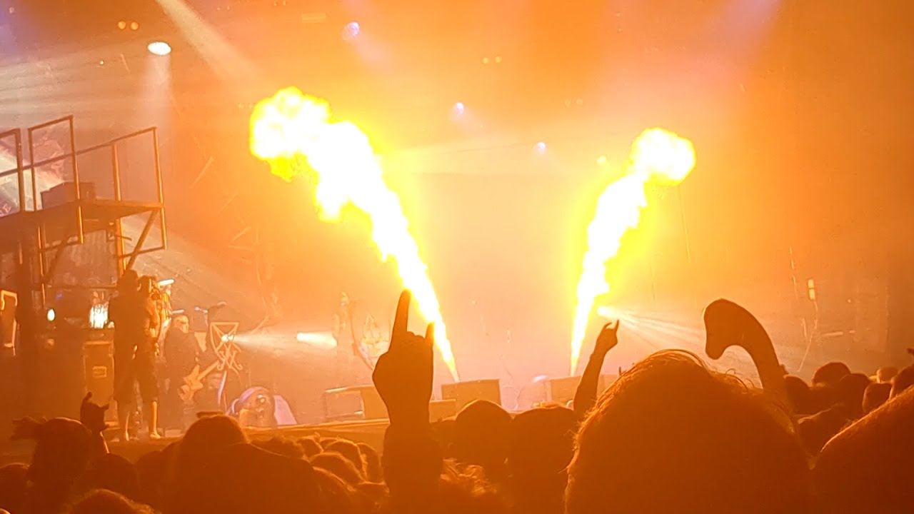 Behemoth Blow your trumpets Gabriel [Live Hellfest 2023 Jeudi 15