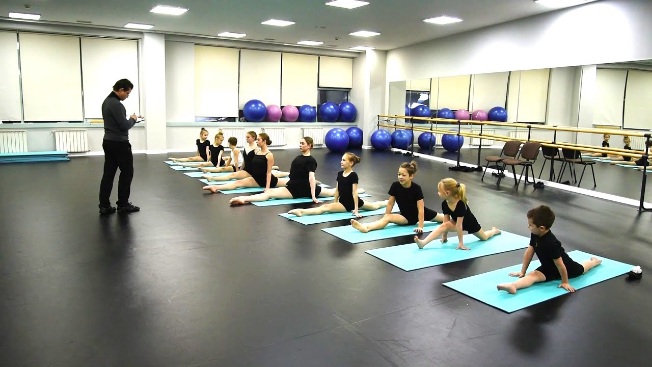 Балетная Академия Эйфмана провела смотры в городах Югры - YouTube